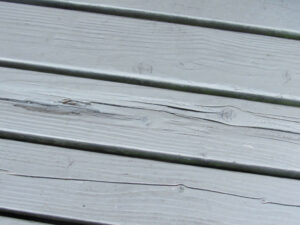localized wood decay shows ageing